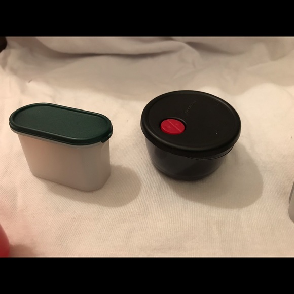 Rare Tupperware Magnets Set of 5 New - Picture 5 of 8